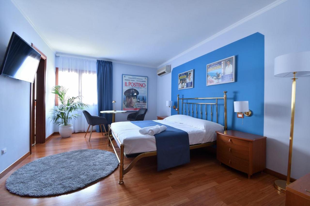 Le Cinema Bed & Breakfast ฟอร์เมีย ภายนอก รูปภาพ