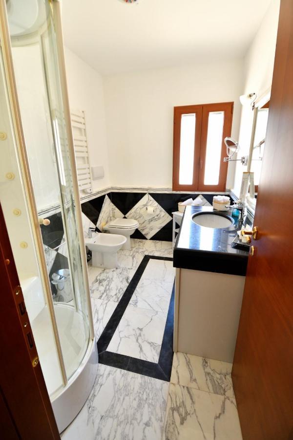 Le Cinema Bed & Breakfast ฟอร์เมีย ภายนอก รูปภาพ